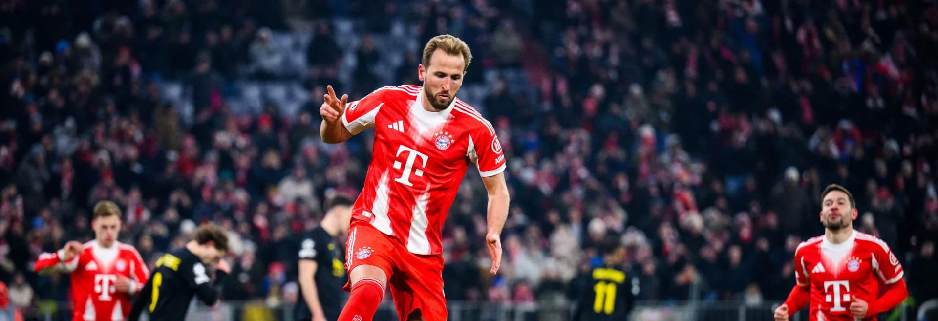 Arsenal and Bayern have booked their places to the Knockouts