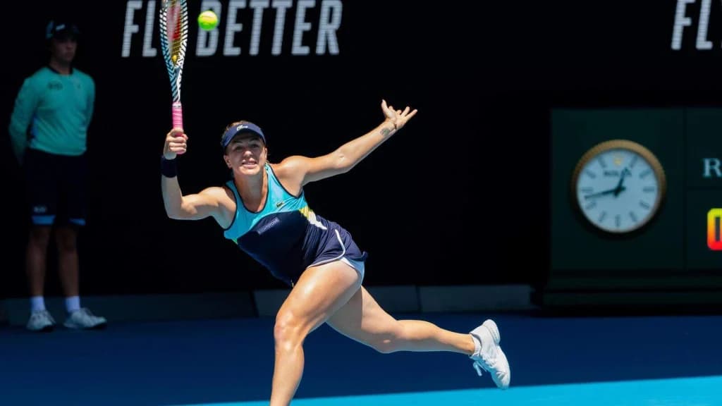 Anastasia Pavlyuchenkova vs Anastasia Potapova Prediction, Picks, Odds, H2H, Stats - 1/14/25