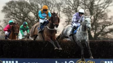 Monday’s Horse Racing Tips: Taunton, January 8th