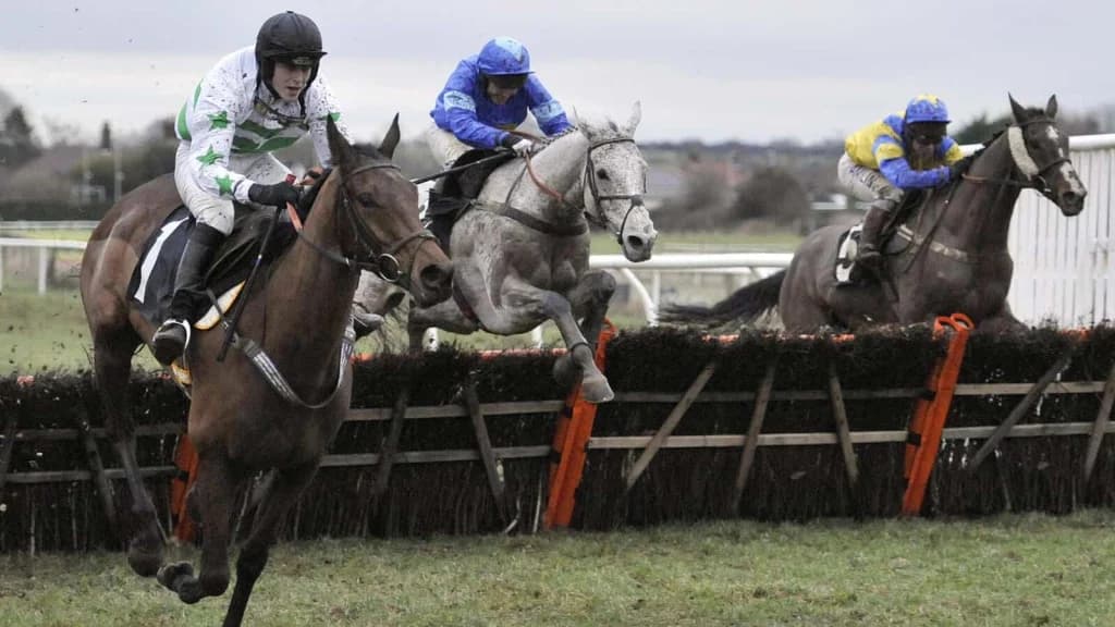 Monday's Horse Racing Tips: Plumpton, February 24th