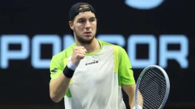 Jan Lennard Struff vs Corentin Moutet Prediction, Picks, Odds, H2H, 11/5/24