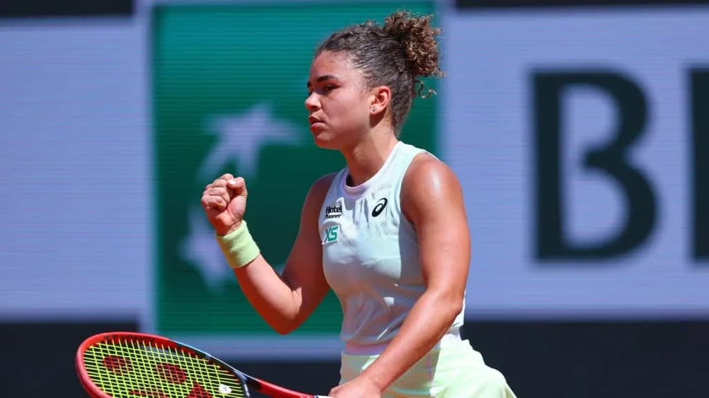 Swiatek vs Paolini Prediction, Betting Picks, H2H, Odds, News - 6/8/24