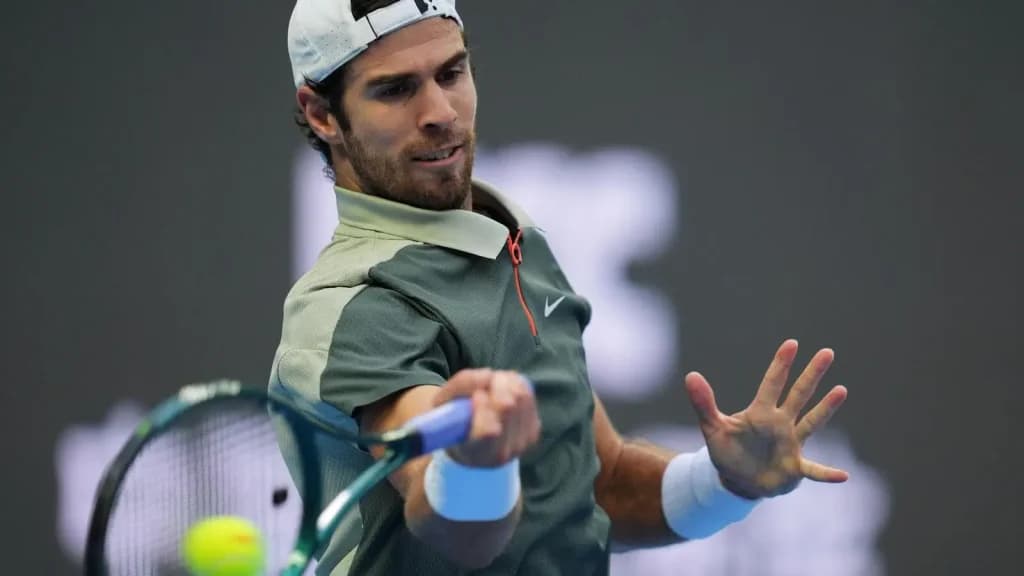 Matteo Berrettini vs Karen Khachanov Prediction, Picks, Odds, H2H, 10/25/24
