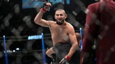 Khamzat Chimaev optimističan je pred borbu sa Robertom Whittakerom na UFC 308 događaju, a pojasnio je i zašto!