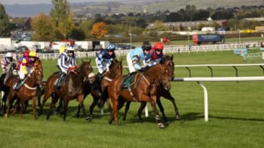 Monday’s Horse Racing Tips: Cheltenham, January 1st