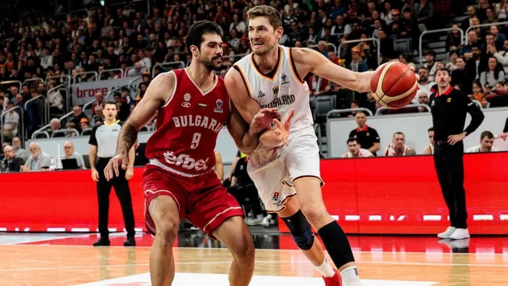 Iskusni Centar Tibor Pleiss Pojačava Panatinaikos Uoči Završnice Sezone