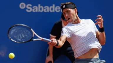 Joao Fonseca vs Tomas Martin Etcheverry Prediction, Stats, Form, H2H, 2/11/25