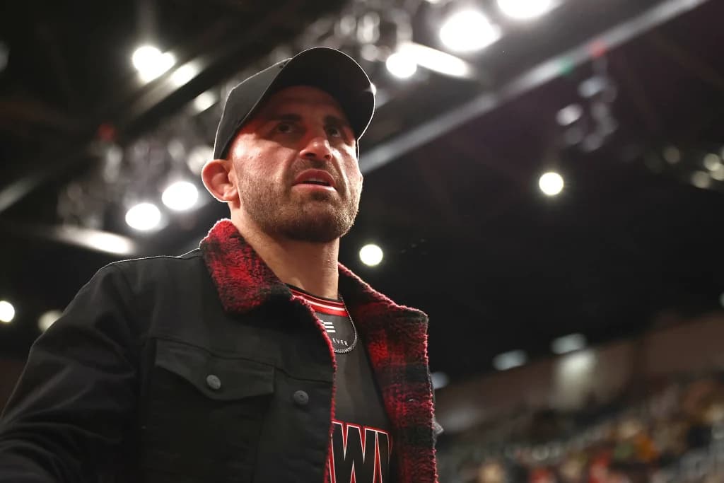 Volkanovski oduševio je na konferenciji za medije! ,,Zaspao je” od dosade dok Topuria proziva: ,,Starac”