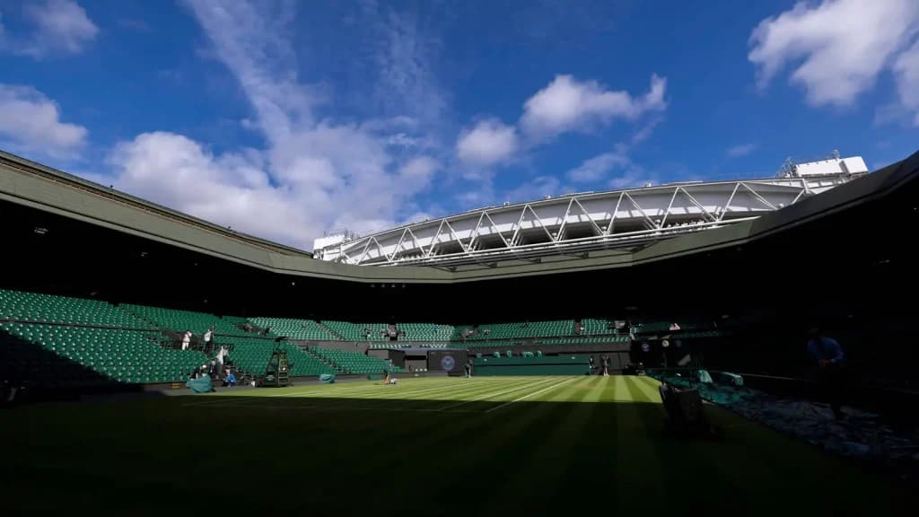 Tuesday Tennis Best Bet: WTA Wimbledon, Maja Chwalinska vs Carole Monnet