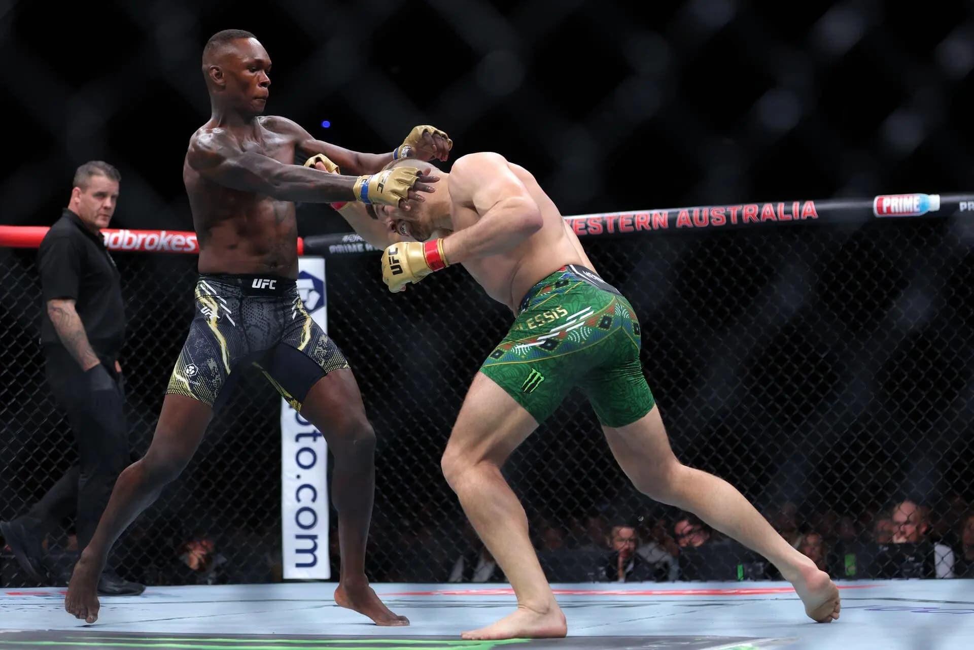 Israel Adesanya - MMA