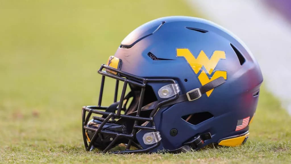 NCAA Football Week 11 Parlay Picks: A 6.95 Weekend Trixie