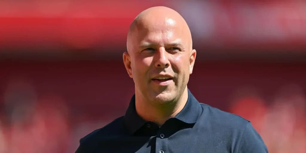 Novi Liverpool uz Arne Slot-a: Pojačanja, taktike, i očekivanja