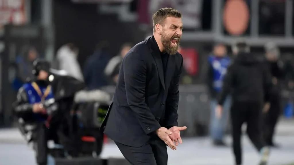 AS Roma sack Daniele De Rossi after poor start to Serie A season