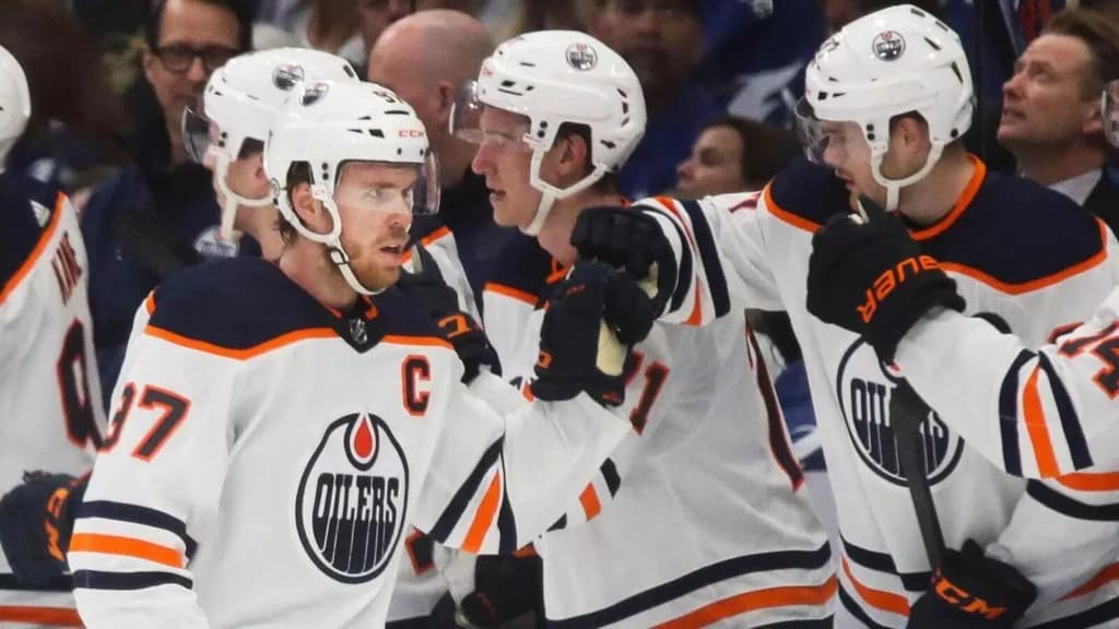 Calgary Flames vs Edmonton Oilers Best Bet: A Saturday Night Show Up North