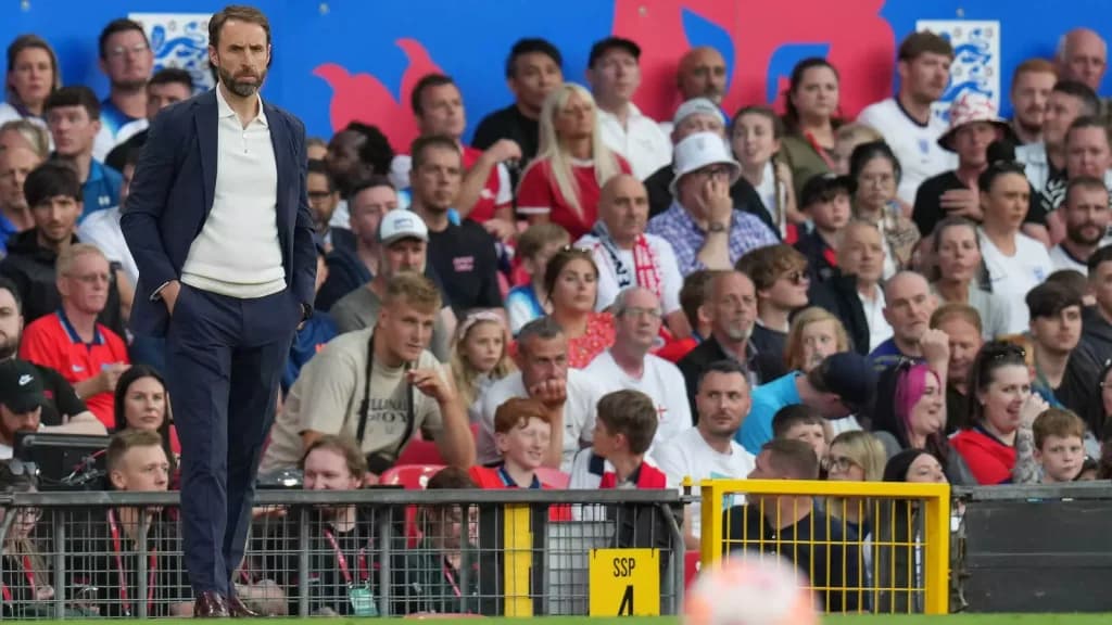 Trent in midfield can work for England but not for Liverpool