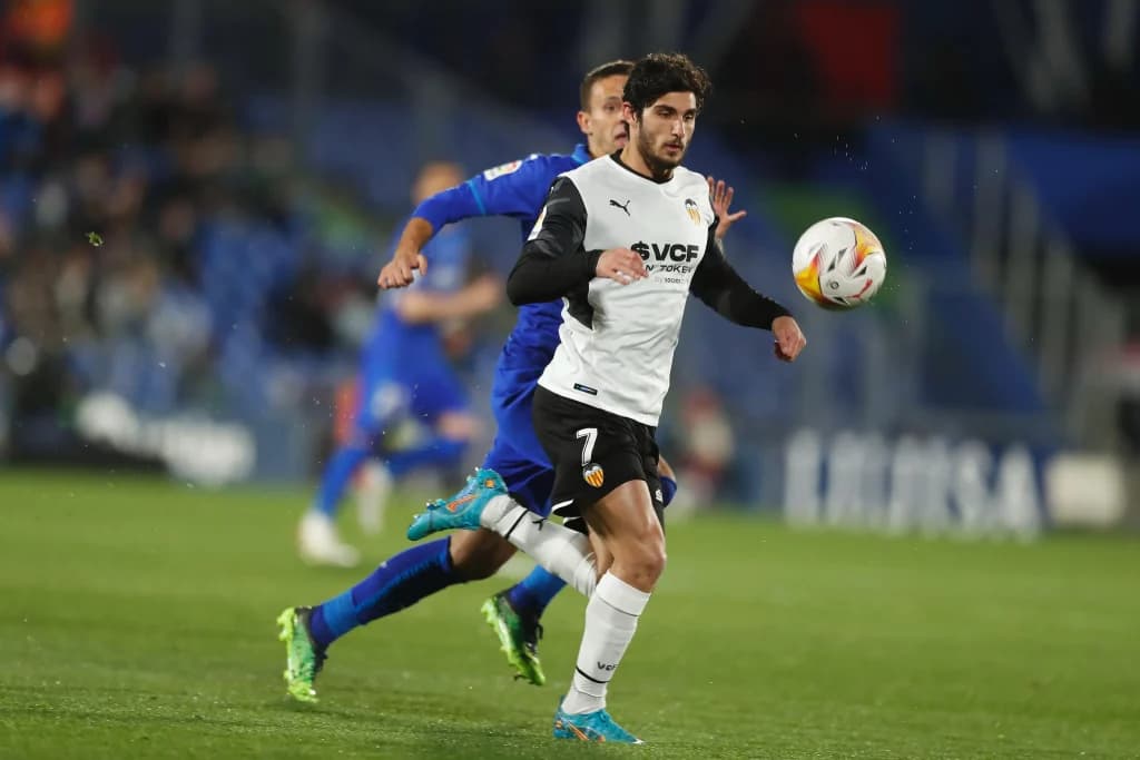 Monday Night Football Acca Tips: April 11th