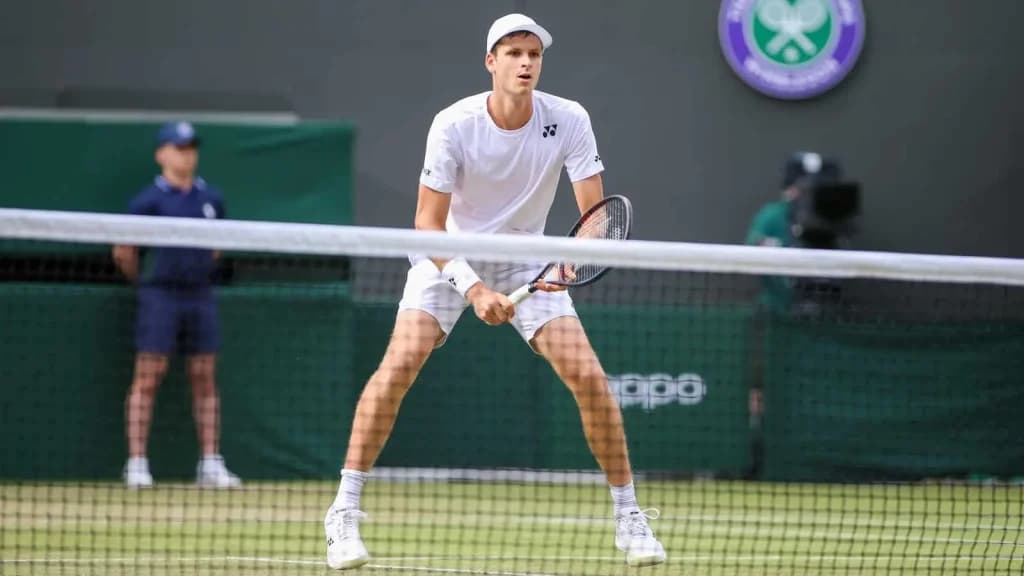 Hubert Hurkacz vs Arthur Fils Prediction, Stats, Form, H2H, July 4th