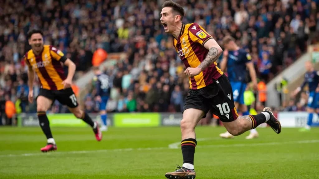 Saturday EFL Playoff Double Tips: 3.36 Double for Both League Two Playoffs