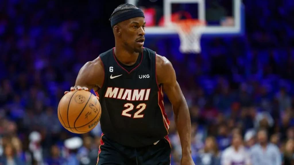 Philadelphia 76ers vs Miami Heat Analiza i Tip za Klađenje: Jimmy Ponovo na Mestu Zločina