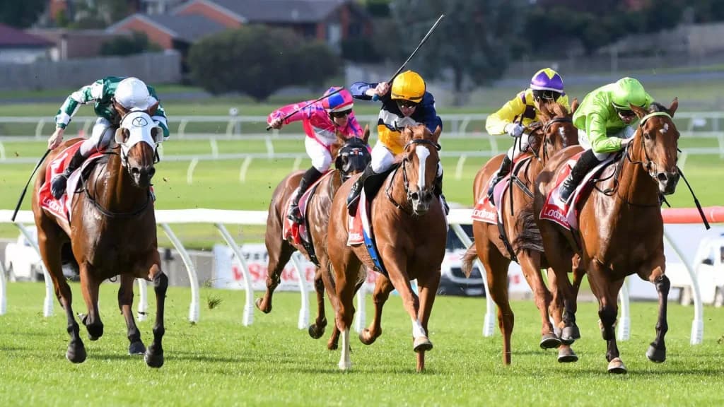 Saturday’s Horse Racing Tips: Sandown, Haydock July 8th