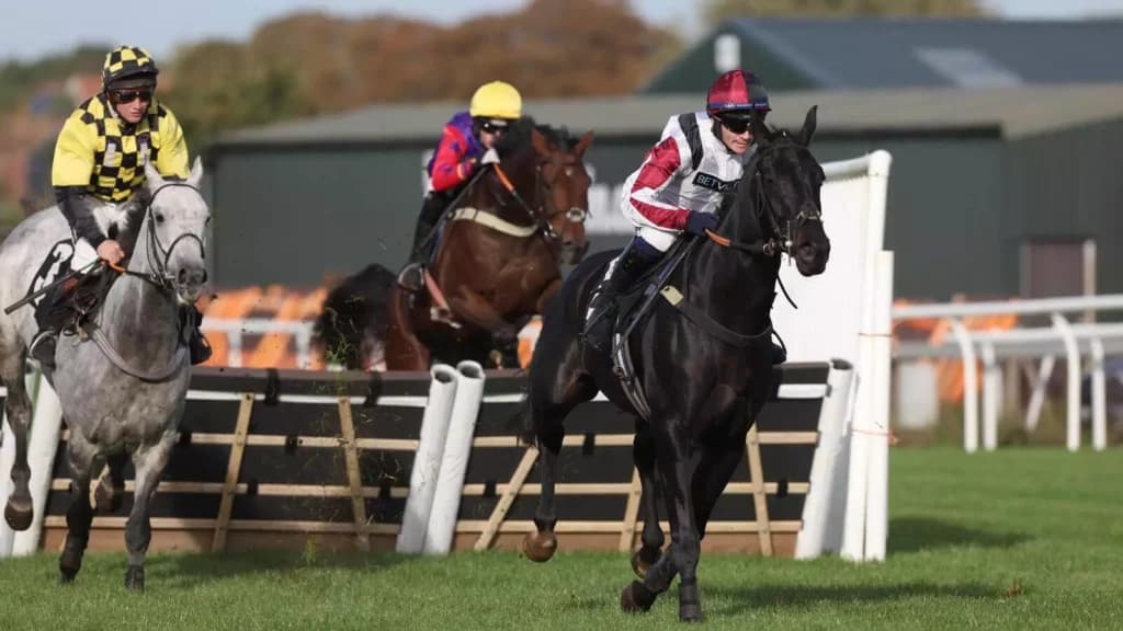 Monday’s Horse Racing Tips: Plumpton, February 13th