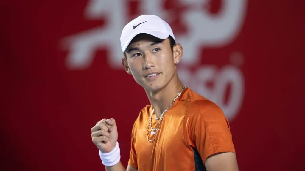 Corentin Moutet vs Juncheng Shang Prediction, Expert Picks, Odds, H2H, 4/24/24