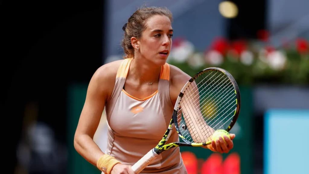 Peyton Stearns vs Lucia Bronzetti prediction, Picks, Odds, News, H2H - 5/23/24