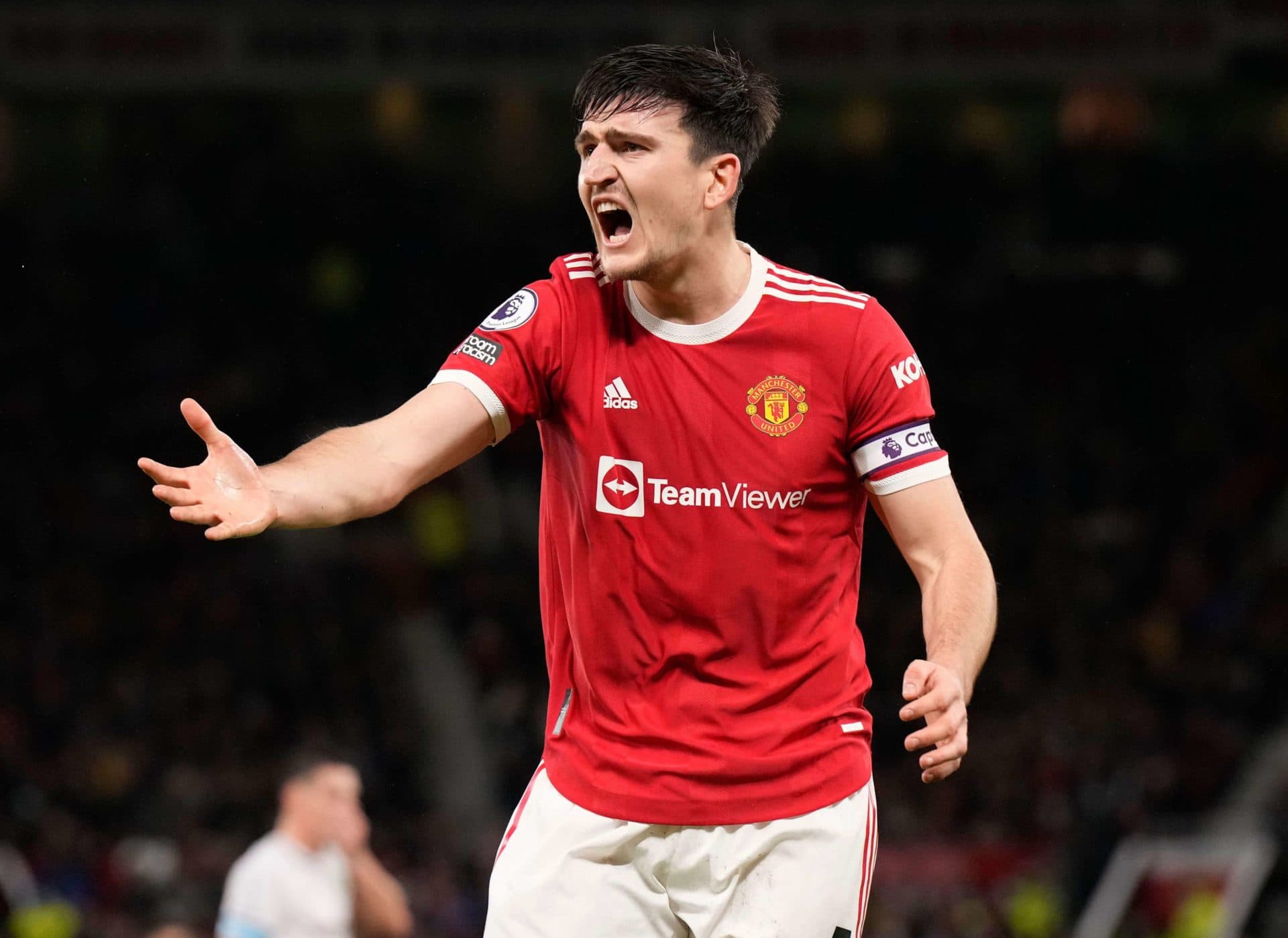 Manchester, England, 29th December 2021. Harry Maguire of Manchester United shouts during the Premier League match at Old Trafford, Manchester