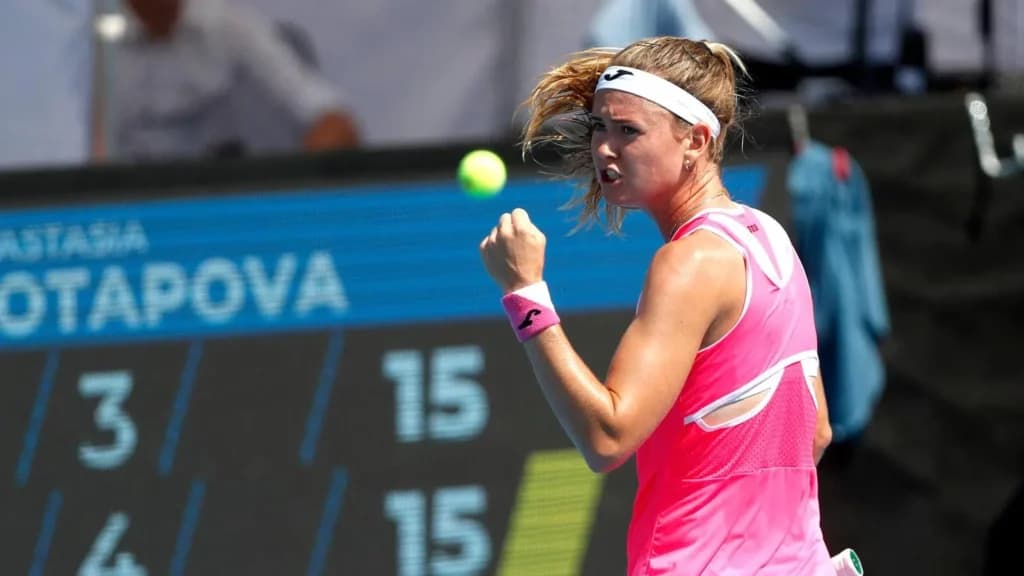 Tuesday Tennis Best Bet: WTA Guadalajara, Marie Bouzkova vs Tereza Martincova