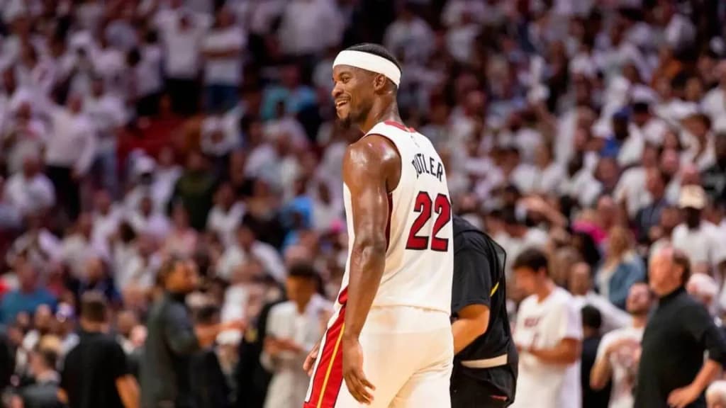 NBA Friday Night Player Props Parlay: 4 Picks at 14.21 Odds