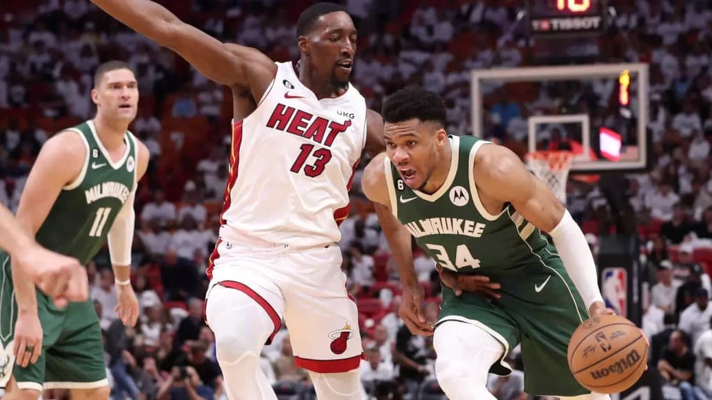 NBA Monday Night Player Props Parlay: 3 Picks at 4.33 Odds