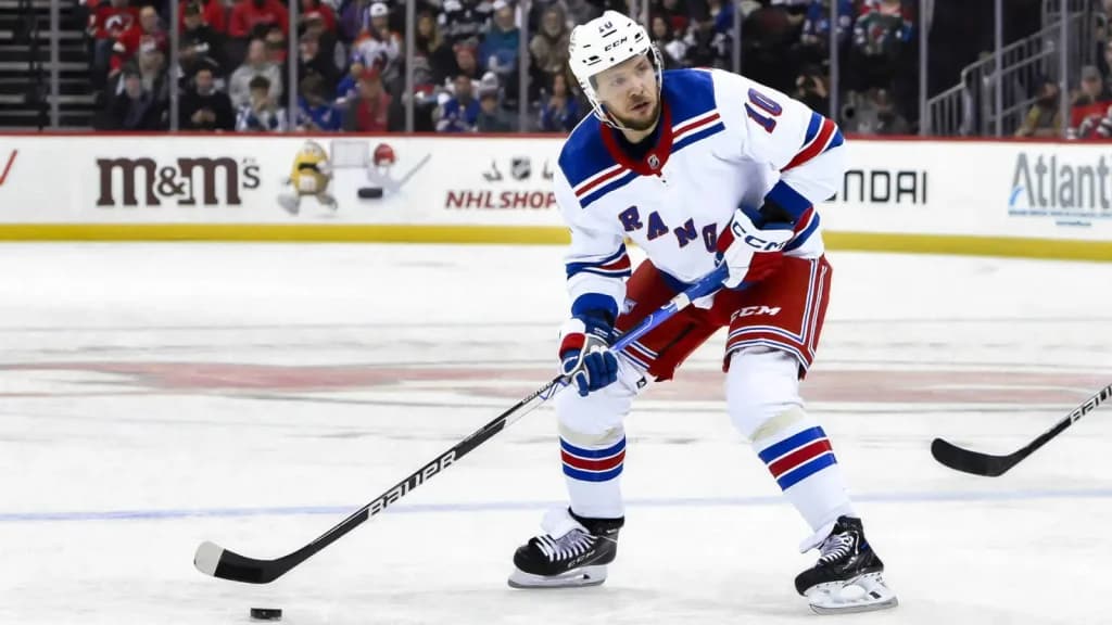 NHL Picks For Monday, November 20th: 7.28 NHL Parlay for 3 Selections