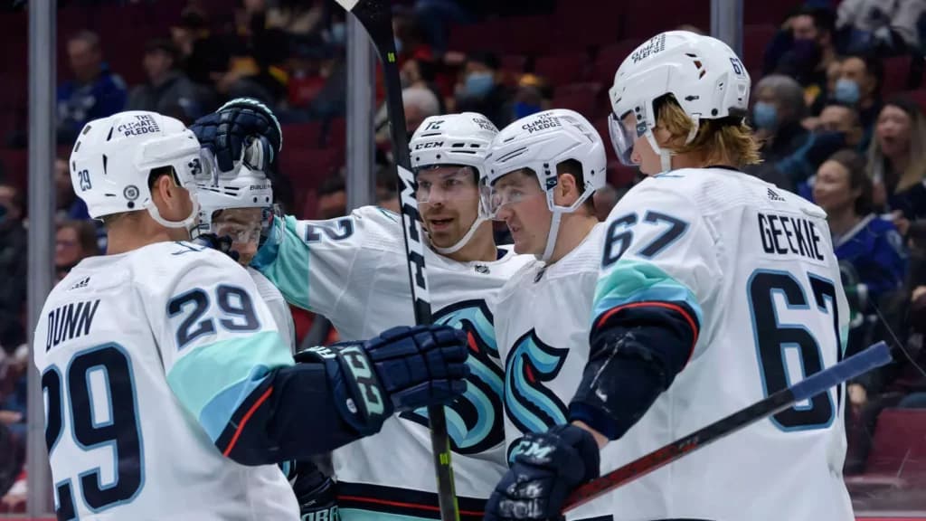 Arizona Coyotes vs Seattle Kraken Best Bet: Kraken Eyeing Playoffs