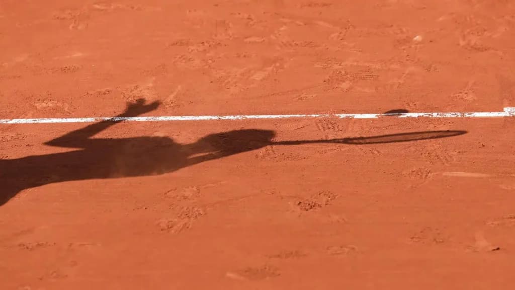 Iga Swiatek vs Marketa Vondrousova Prediction, Picks, Odds, H2H, News - June 6th