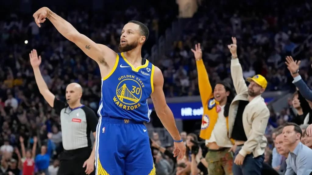 Los Angeles Lakers vs Golden State Warriors Analiza i Tip za Klađenje: Curry je Spreman da još Jednom Zablista na Najvećoj Sceni