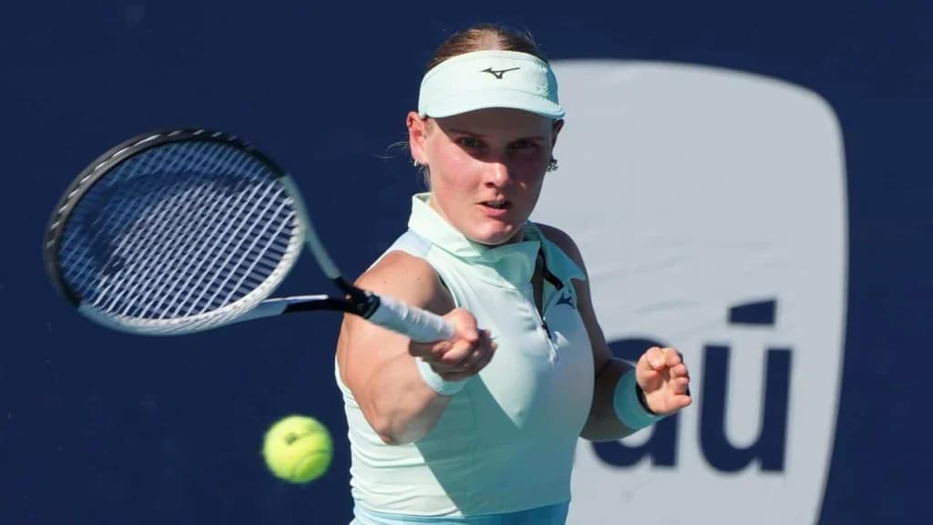 Suzan Lamens vs Linda Noskova Prediction, Picks, Odds, H2H, Stats - 4/17/25