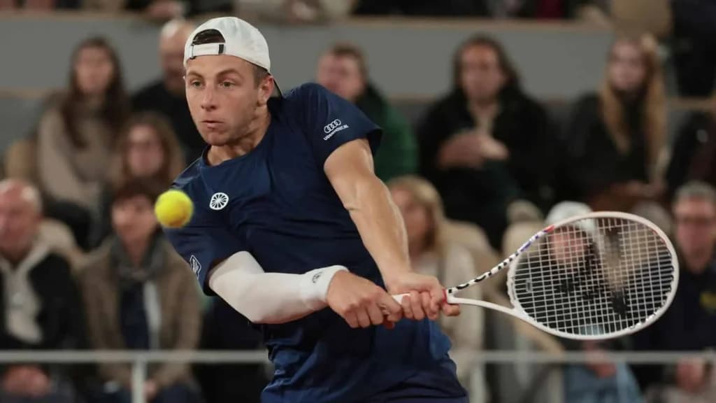 Tallon Griekspoor vs Sebastian Baez Prediction, Picks, Odds, H2H, August 28th