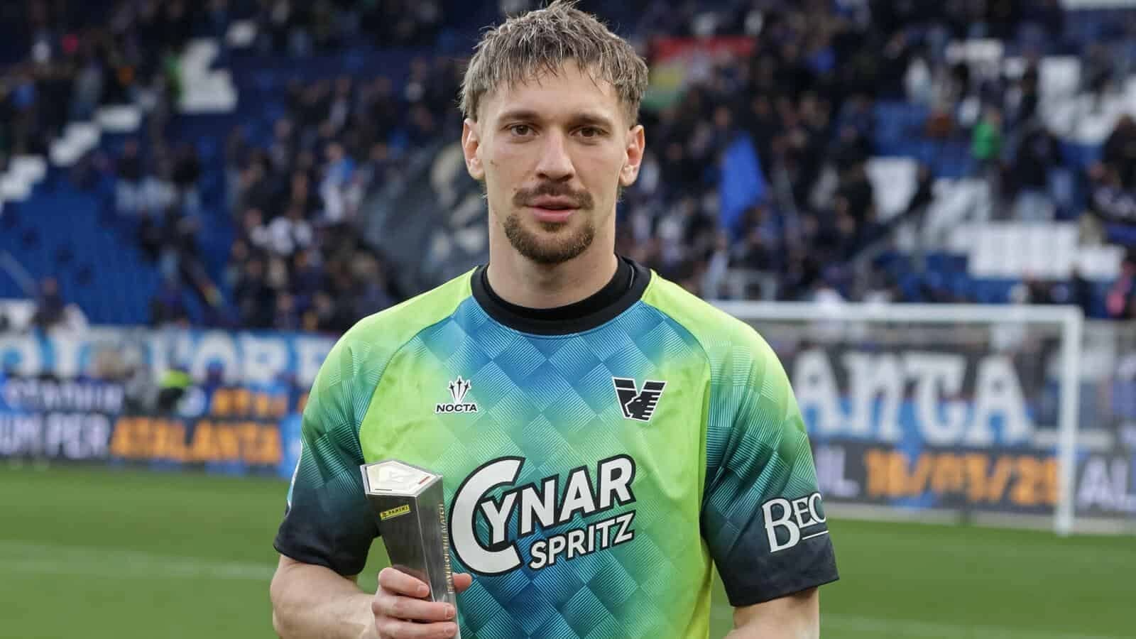 Venezia's goalkeeper Ionut Radu