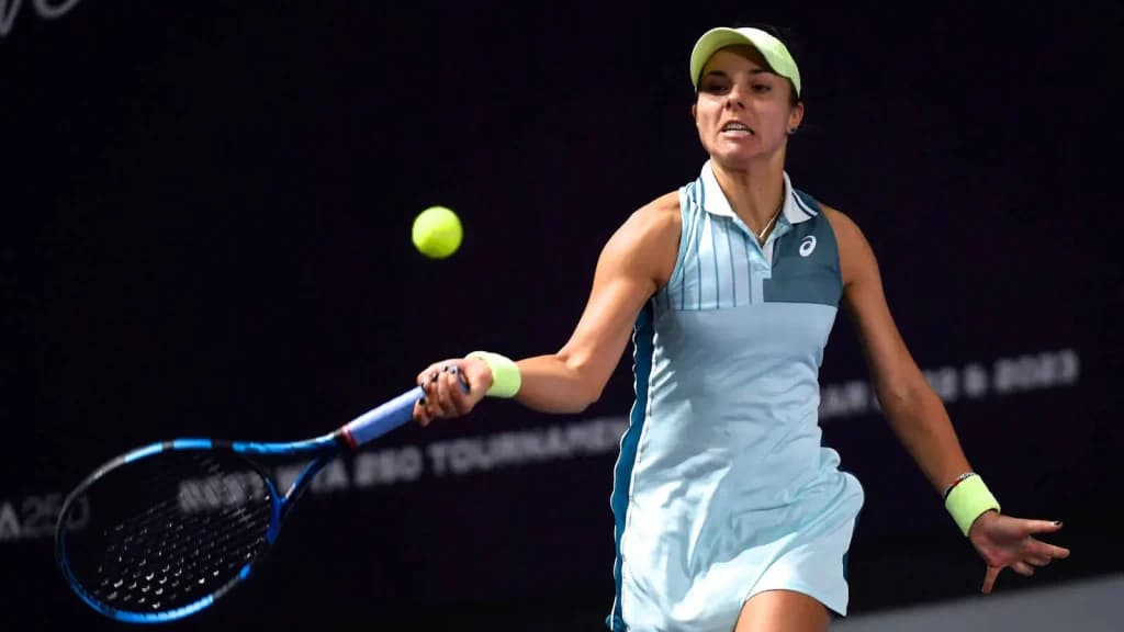 Ludmilla Samsonova vs Viktoriya Tomova Prediction, Stats, Form, H2H, February 19th