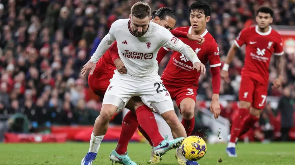 The Cards Column Tips: MD24 Player Cards, Team Bookings and Referee Data